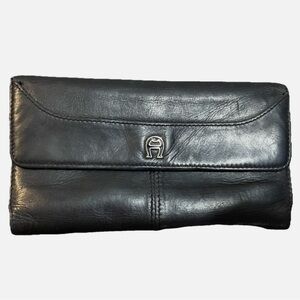Vintage Etienne Aigner Tri-Fold Black color leather Wallet Classic